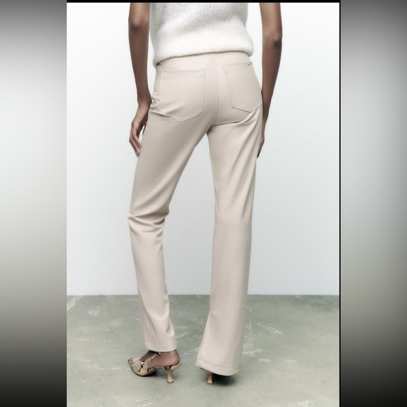 New Zara ECRU FAUX LEATHER FLARED SLIT SLIM FIT PANTS HIGH RISE STRAIGHT LEG - Picture 12 of 17